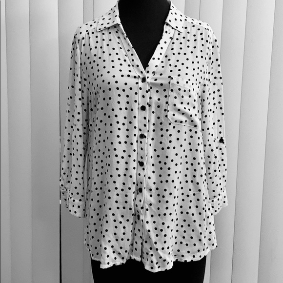 3 Forever 21 long sleeve button down blouses. - Picture 12 of 16